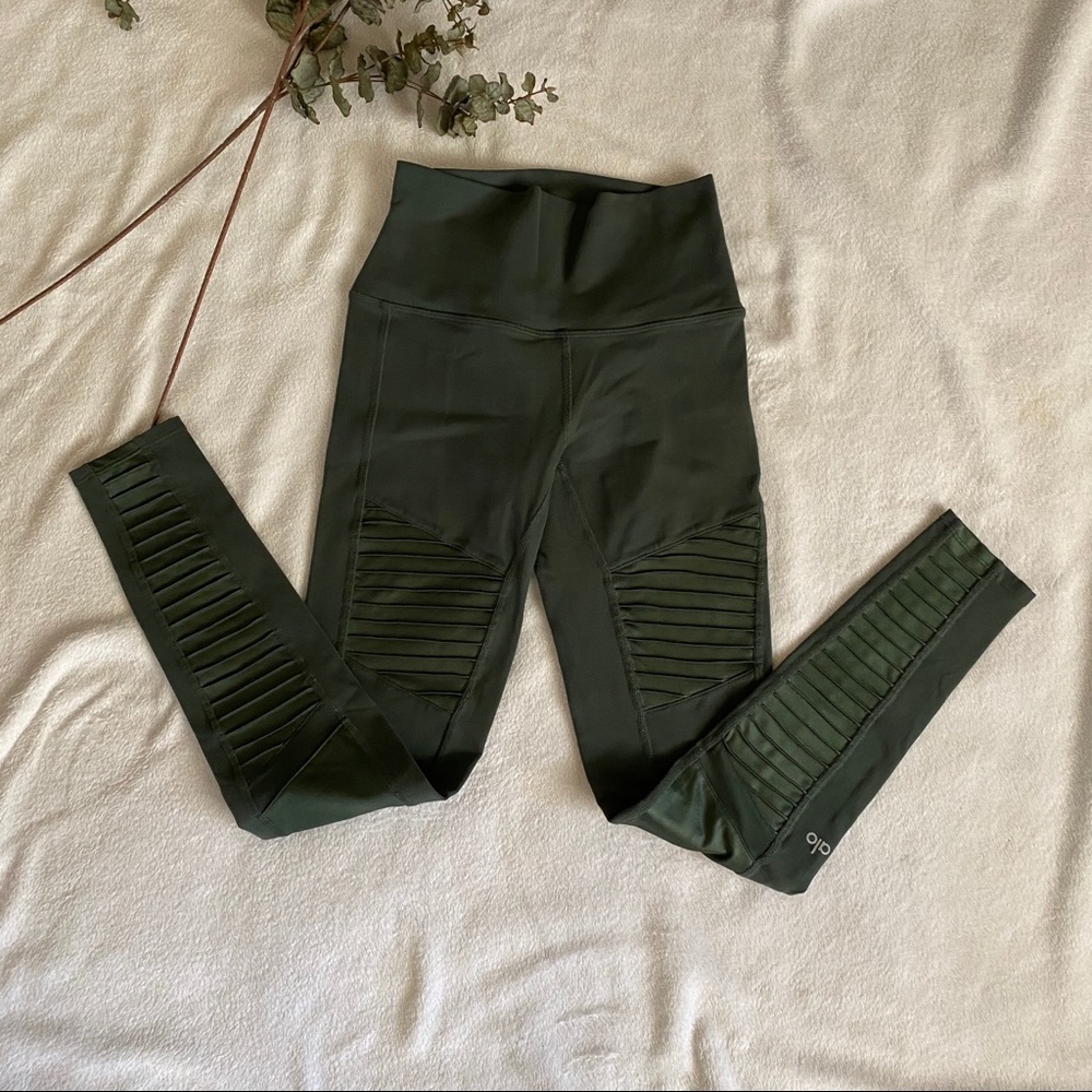 Alo Yoga High Rise Moto Leggings